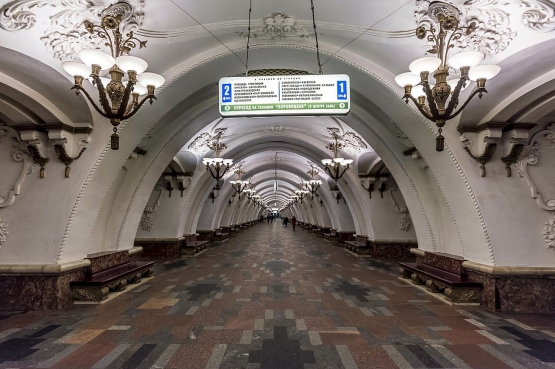 Stasiun Arbatskaya -Jalur 3 (Sumber: Florstein)