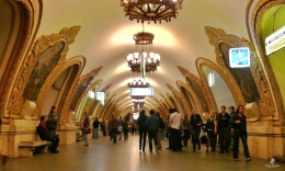 Stasiun Kievskaya, salah satu stasiun terkenal (Sumber: koleksi pribadi)