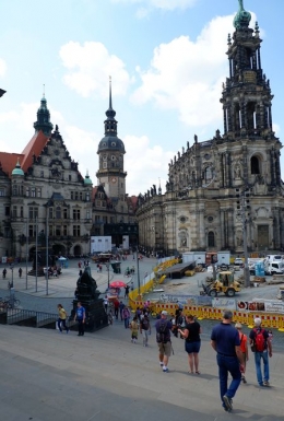 Salah satu area di Kota Tua Dresden yang sedang direkonstruksi (Dokumentasi pribadi)