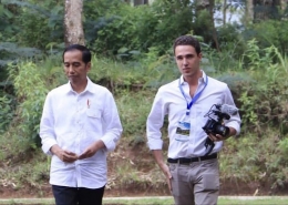 Gery Bencheghib bersama Presiden Joko Widodo Sumber Foto : Akun Instagram @sungaiwatch 