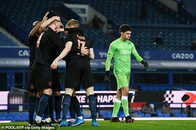 Pemain Manchester City merayakan gol ke gawang Everton. (via Getty Images)