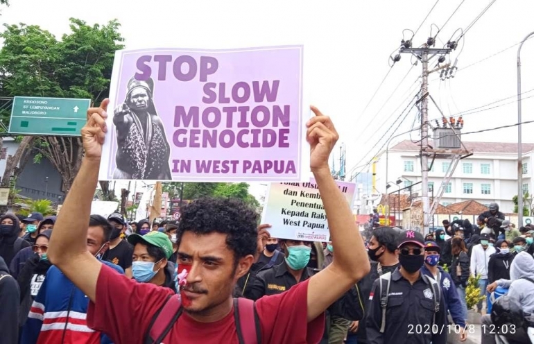 Aksi menuntut keadilan bagi orang Papua. Foto: Istimewa/dokpri
