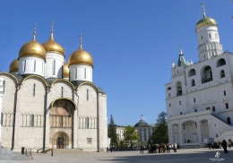 Alun-alun Katedral - Kremlin. Sumber: koleksi pribadi