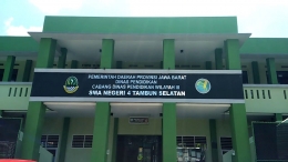 Gedung depan SMA Negeri 4 Tambun Selatan. Source: Youtube-Bambang Trisnanto