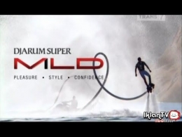 (Gambar : Youtube.com, Iklan Djarum Super Mild edisi Flyboard, oleh channel “iklan tv Indonesia”)