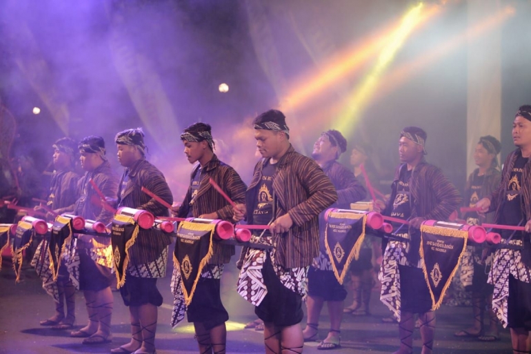Rontek Pacitan Mengenal Tradisi Rontek, Budaya Asli Pacitan - Kompasiana.com