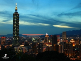Foto 11: Kota Taipei difoto dari atas Gg. Gajah. Sumber: koleksi pribadi