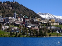 Hotel-hotel mewah di St.Moritz-Dorf. Sumber: koleksi pribadi