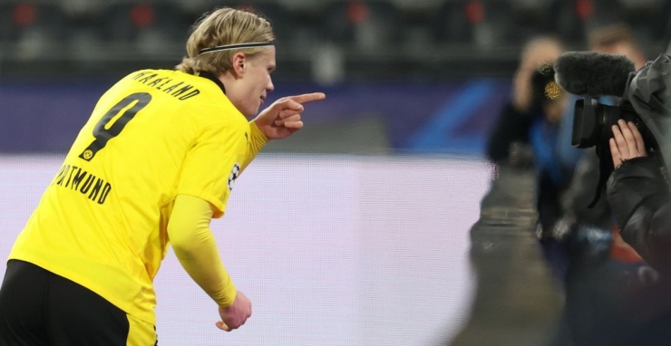 Erling Haaland, striker Borussia Dortmund. (via teamtalk.com)