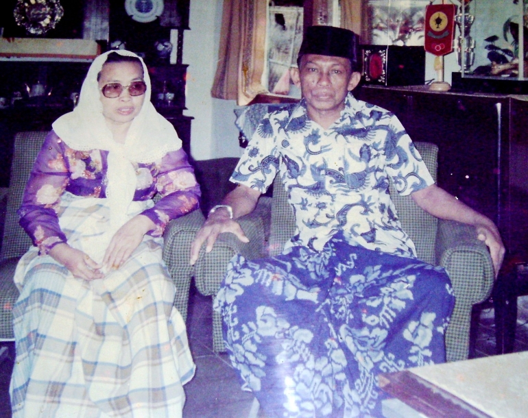 Ramang dan istrinya Sarinah di usia tua. / dokpri