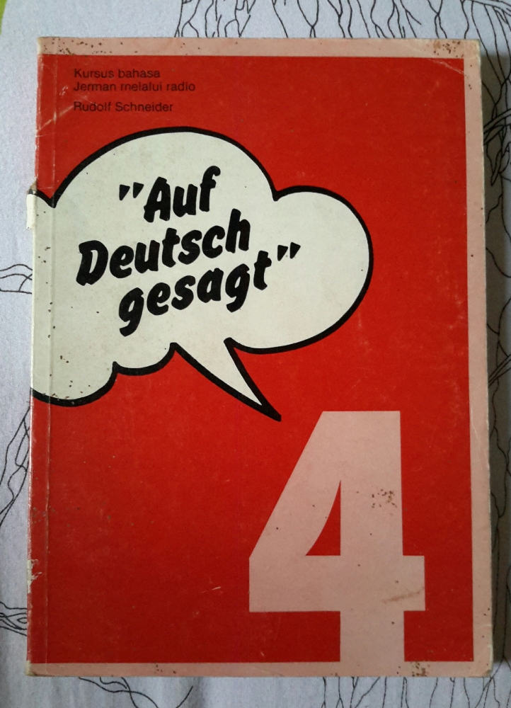 Buku Panduan Belajar Bahasa Jerman masa SMA Kelas 2 (Dok.Pri)