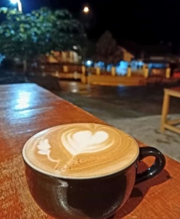 Kopi Latte Sebagai Minuman Favorit (source: @kopisedekah.id)