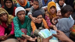 Bantuan sosial yang tidak menyelesaikan masalah kemiskinan di Indonesia dalam jangka panjang, (Source : www.voa-islam.com/)
