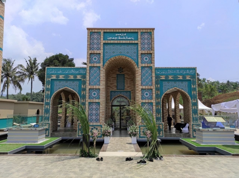 Masjid Imam al-Bukhari di Cianjur