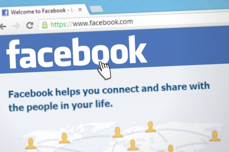 Facebook lepas tangan atas peretasan data pribadi lebih dari 530 juta penggunanya (Simon/Pixabay)
