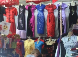 aneka baju Shanghai dijual di Paddy market(dok pribadi)