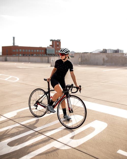 Bersepeda adalah olahraga yang membuat hari menjadi semakin produktif (Pexels)