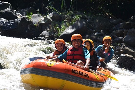 rafting di malang - baturafting.co.id