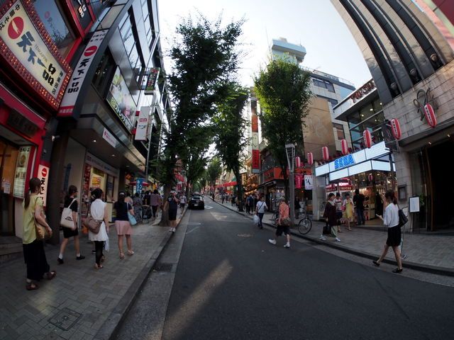 Jalan utama Kagurazaka (Dokumentasi pribadi)