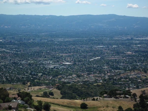 Kawasan Silicon Valley dilihat dari ketinggian (scaruffi.com).