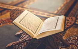 Ilustrasi Al-Quran (sumber: wowkeren.com)
