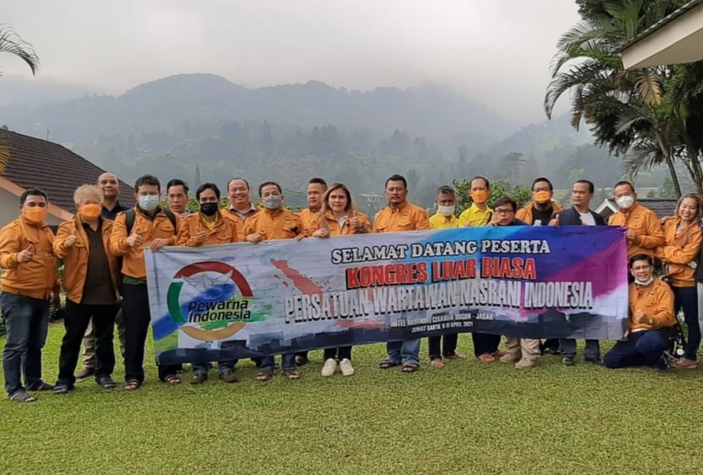 Foto bersama peserta KLB Pewarna Indonesia di Bogor Jabar. Doc PP Pewarna Indonesia