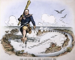Kartun yang menunjukkan Theodore Roosevelt membawa pentungan besar menarik kapal AL Amerika Serikat di Laut Karibia | Foto diambil dari Wikimedia Commons