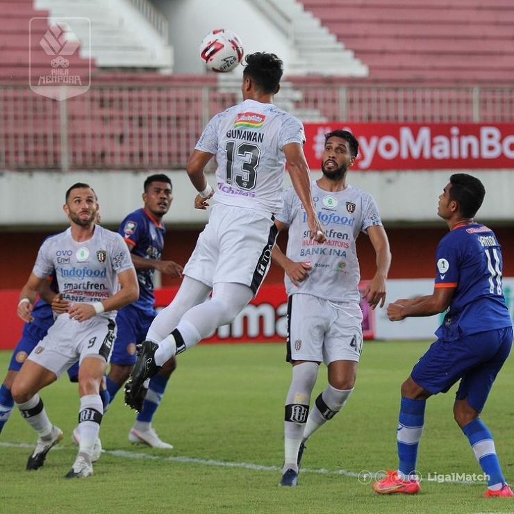 Bali United versus Persiraja Banda Aceh pada gelaran Piala Menpora 2021 (instagram: @liga1match)