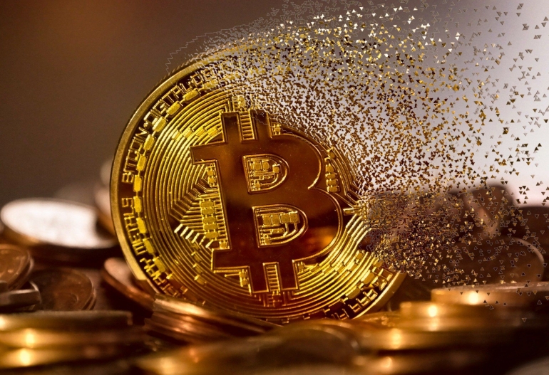 Jika nantinya menguap atau menguat, Bitcoin perlu dipahami sebagai salah satu instrumen keuangan (mohamed Hassan/Pixabay)
