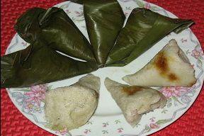 Kue Abuk (http://encyclopedia.jakarta-tourism.go.id)