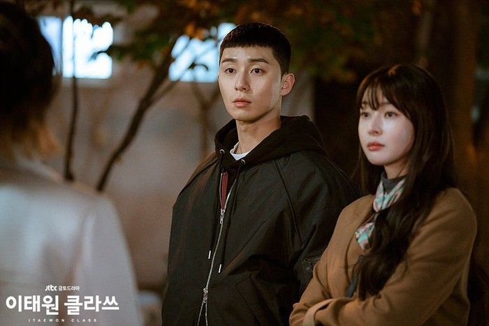 Rambut Park Sae Royi yang terkenal di drama Itaewon Class (@jtbcdrama)