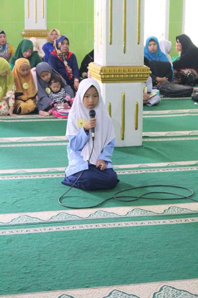 Peserta lomba hapalan surat pendek dalam Kegiatan Gerakan Ramadan Anak tahun 2019 (sumber gambar: facebook AMM Rejang Lebong)