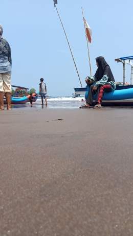 Dokpri ( suasana pantai Pangandaran)