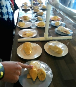 Barisan Durian yang siap dipilih untuk disantap | Dokumentasi pribadi