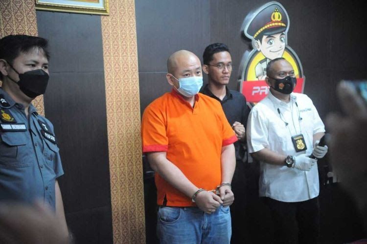 Ilustrasi gambar JT pelaku penganiayaan CRS di Tangkap polisi | Dokumen via Kompas.com