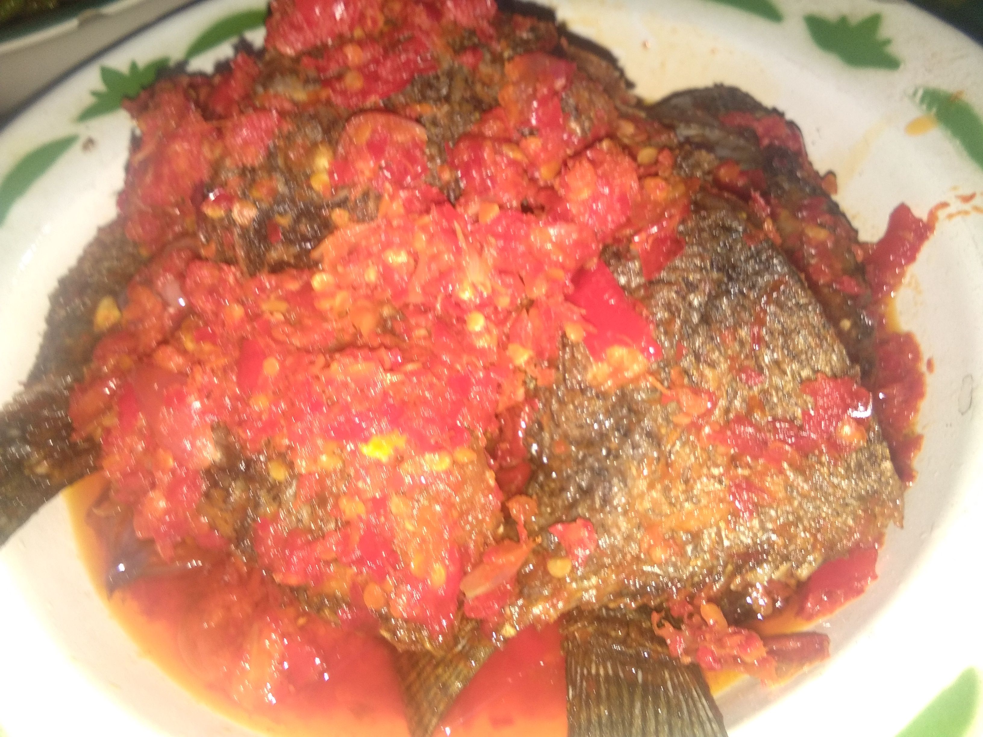 Sambal Ikan Nila Goreng (Sumber gambar : Dokumentasi Pribadi zaldychan)