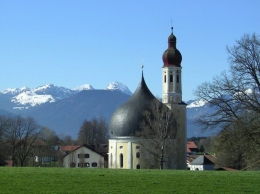 Kubah gereja St  Johann Baptist und Heilig Kreuz di Westerndorf Jerman | foto: commons.wikimedia.org/GerhardPiezinger