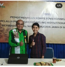 Penulis dengan Prof. DYP Sugiharto saat selesai workshop / Instagram Yunita Kristantii