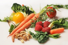 Pola makan, asupan nutrisi turut memengaruhi kualitas sistem reproduksi (foto dari pixabay/dbreen)