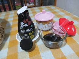 Kandungan korma, jinten (habbatussauda), madu gula dan bahan berkhasiat lain dalam madu Kojima banyak manfaatnya bagi kesehatan tubuh (foto dokumentasi pribadi).