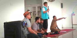 Sambutan perwakilan Turkiye Diyanet Foundation oleh Tim ACT Aceh Husaini Ismail (Doc Rachmad Yuliadi Nasir / Istimewa)