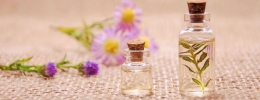 Essensial oils untuk terapi pijat dan spa (foto pixabay.com)