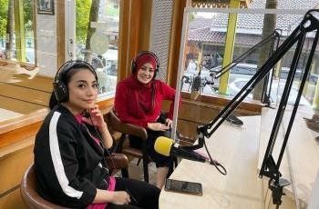 Siti kdi dan cici paramida saat membuat album singlenya/sumber: instagram.com/cici_faramida