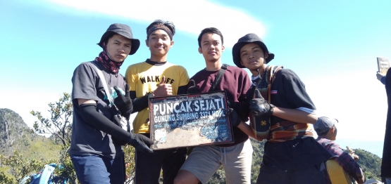 Dokpri puncak sejati 