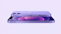 Peluncuran warna terbaru iPhone 12 di Apple Event 2021. (Youtube/Apple)