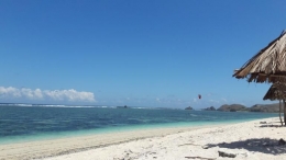 Pantai Tanjung Aan, Bukit Merese, Lombok (Dokumentasi Pribadi/Novi Setyowati)