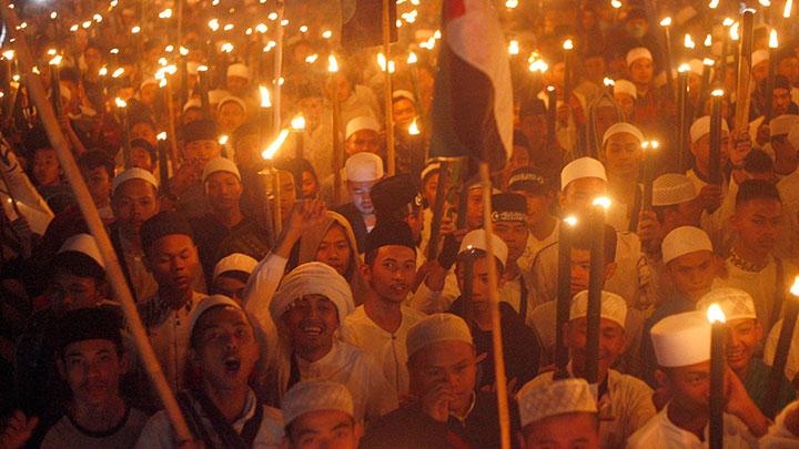 Pawai Obor. Sumber: ANTARA FOTO/Yulius Satria Wijaya