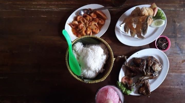 Memilah asupan makanan saat berpuasa adalah keniscayaan agar badan sehat dan bugar(dokpri)