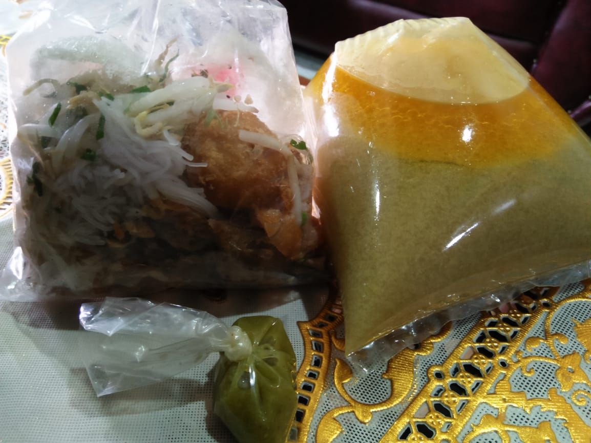 Soto ayam Manggor Mampir (Dokpri)
