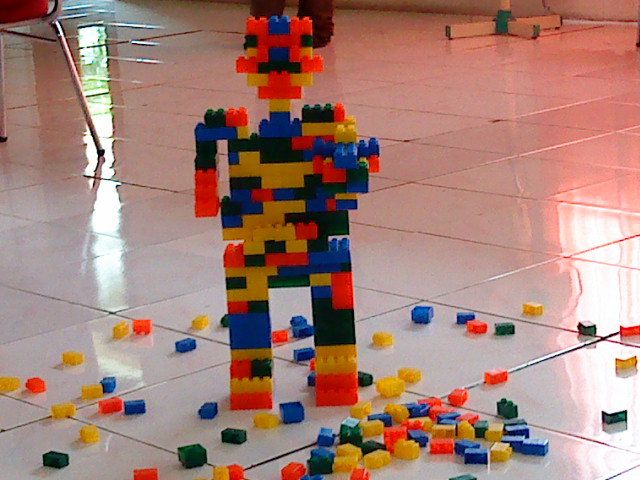 Mainan Lego (Foto: Dokumen Pribadi).